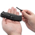 FireStrike Knife closed with firestarter