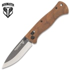 The knife has a sharp, 3 3/8” S35V steel blade, which can be accessed using the ball bearing axis lock opening mechanism