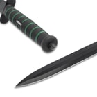The rubberized, injection-molded handle has a textured grip ensuring a secure grip in even the harshest environments