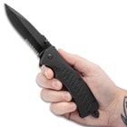 SOA FireStrike Knife in hand