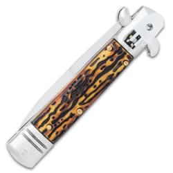 A view of the stag handle
