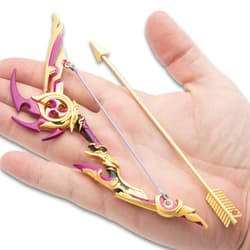 Thundering Pulse Bow in hand