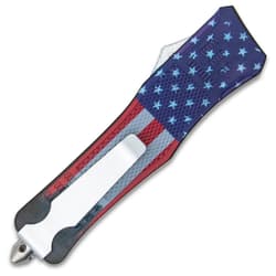 The black aluminum handle has crosshatching to make it grippy and it features the American flag and a glassbreaker pommel