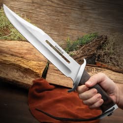 Rambo 3 Fixed Blade Knife being held with distinct blood groove Rambo III engraving