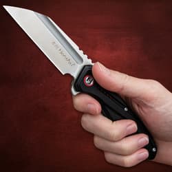 The pocket knife in the closed position