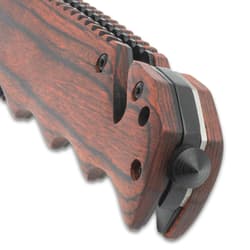 SOA Rapid Response Knife handle close up