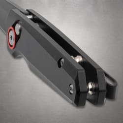 Close-up of knife handle and locking mechanism
