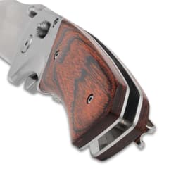 Frontier Knife handle close up