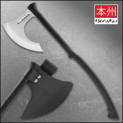 A savage blend of tradition and innovation that forges style and function in a battle-ready weapon that’s beyond compare