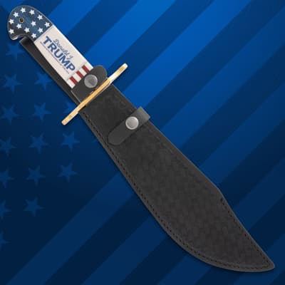 Knife in black embossed leather sheath