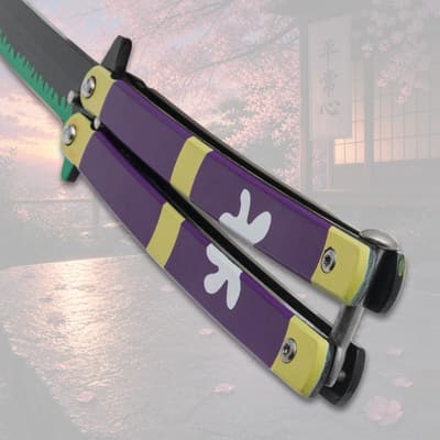 Close-up of butterfly knife handle and blade