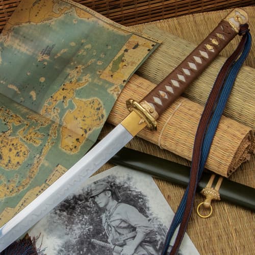 This Navy Officer Sword makes a distinguished presentation award for distinguished service or an excellent display piece for an office