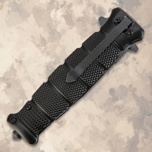 Close-up of knife handle with pocket clip