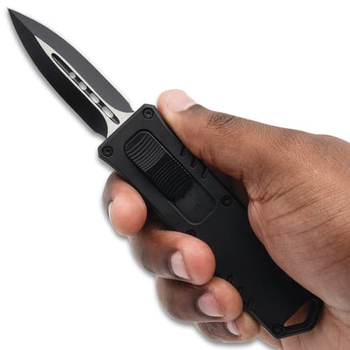 Black Iron Viper in hand