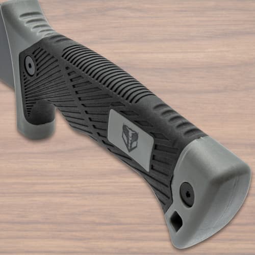 Closeup of the pommel and handle.