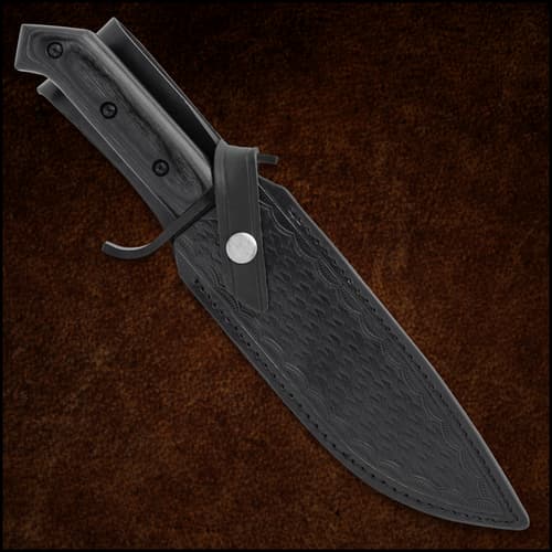 A side view of the Timber Wolf knife
