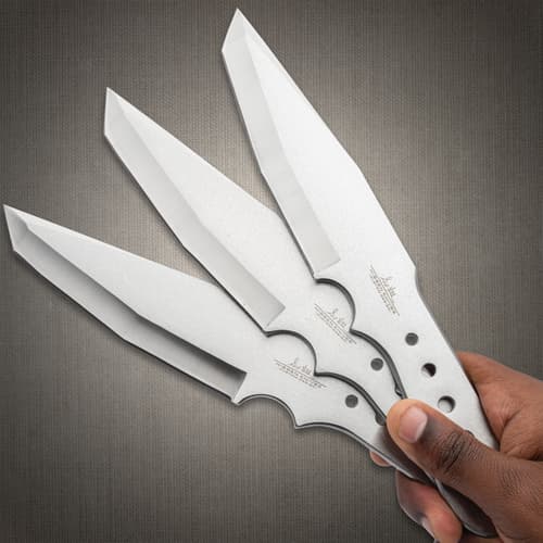 Gil Hibben Large Triple Throwing Knife Set