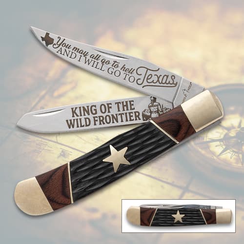Pocket knife with engraved blades and star handle