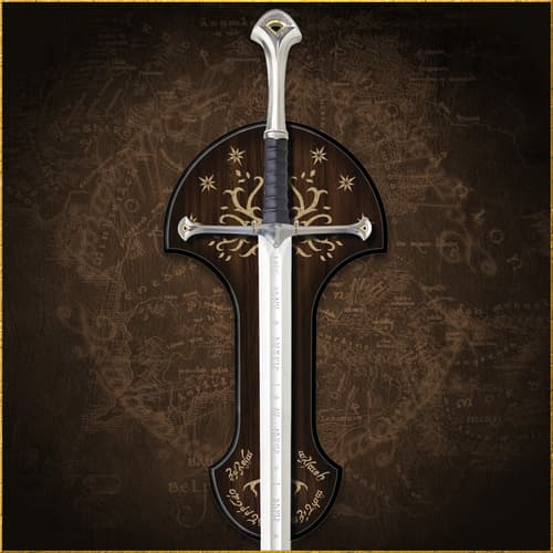 Close up detailed image of the pommel, handle, and hilt of King Elessar's Anduril Sword Replica