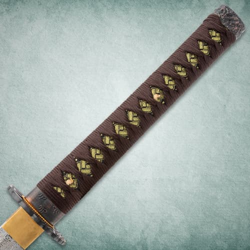 Wellspring Brown Damascus Tachi handle close up