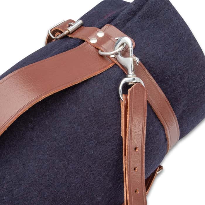 Trailblazer Blanket Carry Wrap Genuine Leather, Metal