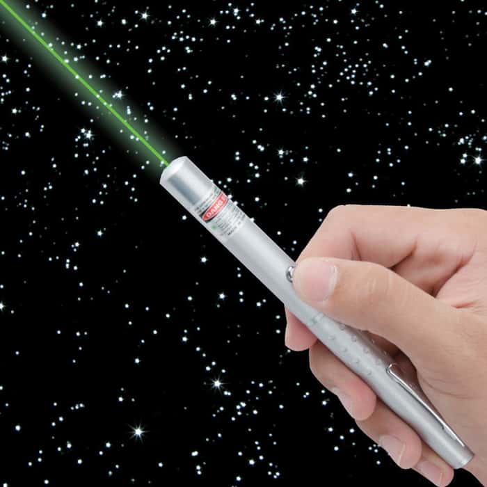 Bright Green Laser Pointer Shines Nearly 1