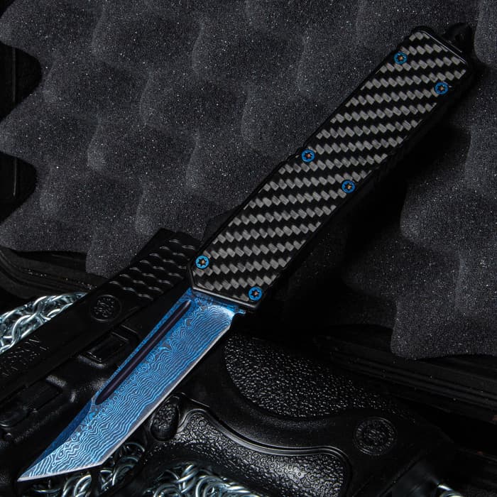 Carbon Fiber And Blue Anodized OTF Knife - Stainless Steel Blade, Carbon Fiber Handle, Glassbreaker Pommel, Pocket Clip
