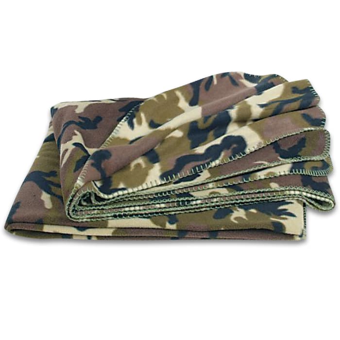 Woodland camo fleece blanket