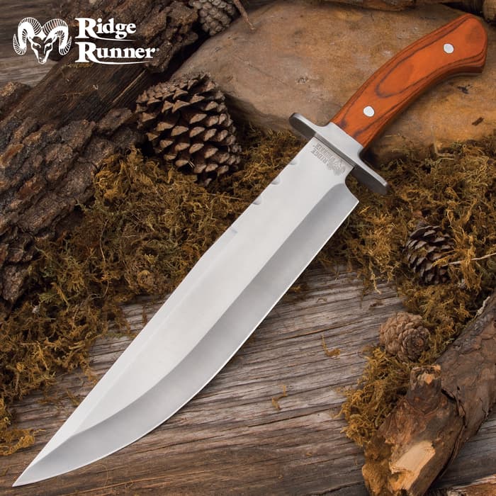 Will make short work of any cutting or chopping task that comes up when you’re out on the trail, at the campsite or on the hunt