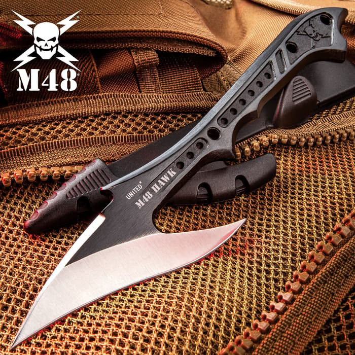 M48 Tactical Harpoon has a curved blade and the black oxide coated cast stainless steel handle has lashing holes for attachment.