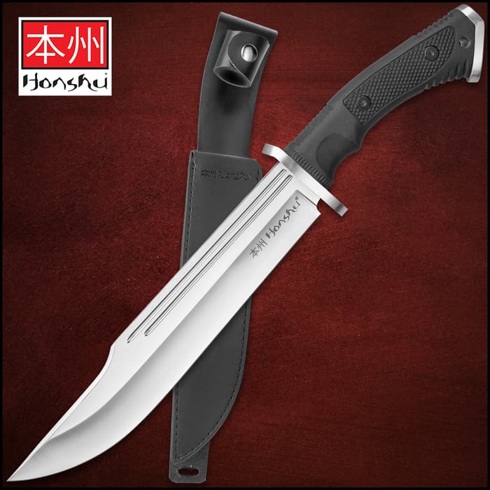 The Honshu Conqueror Bowie Knife has a 10 7/8” 7Cr13 stainless steel blade with blood grooves and textured TPR handle, shown on tactical background.