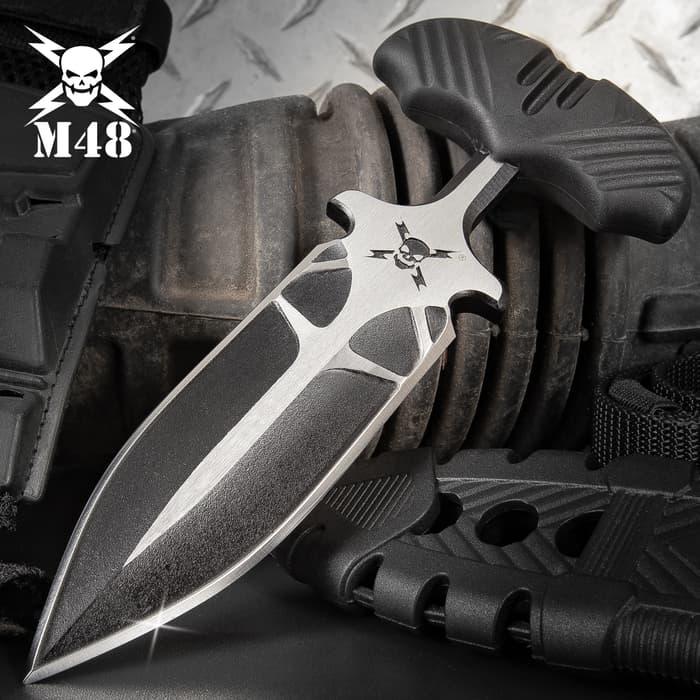 M48 Fang I Tactical Push Dagger And Sheath - Cast Stainless Steel Blade, Black Oxide Coating, TPR Handle - Length 7 3/8”