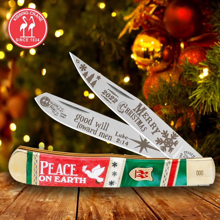 The Kissing Crane 2022 Christmas Trapper Knife has a spey blade and a clip point blade
