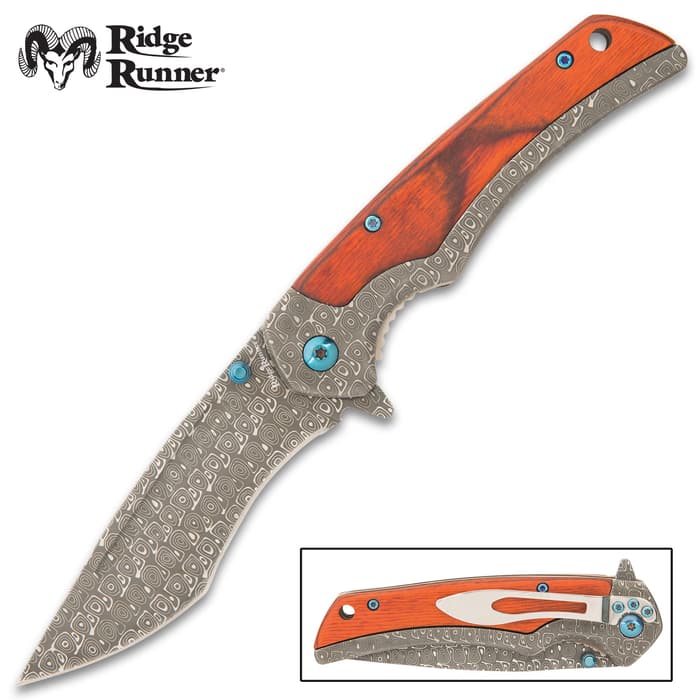Its keenly sharp, 3 3/4” blade is forged from unique DamascTec steel, which features a hypnotic “raindrop” etch pattern