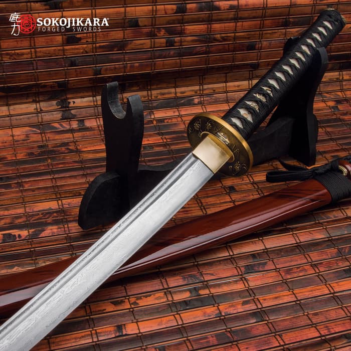 Painstakingly handcrafted sword, using only the finest materials for spectacular visual allure and tremendous capability