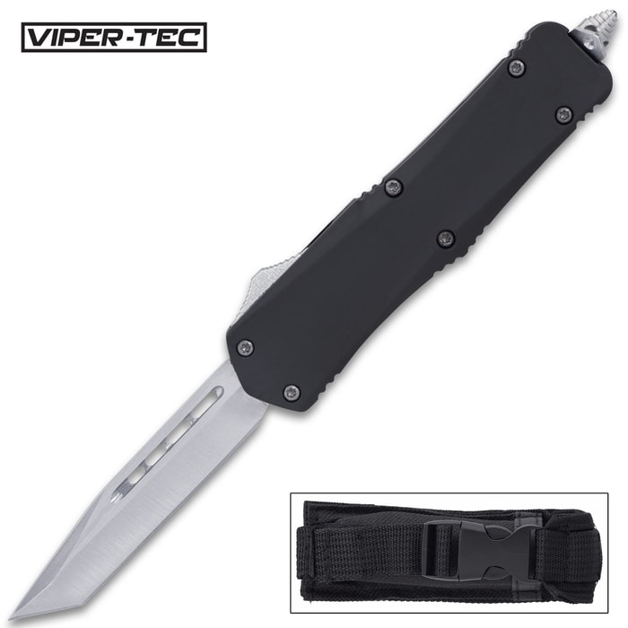 This OTF is perfect for those of you who don’t want to carry a full-size knife and are looking for something a little smaller