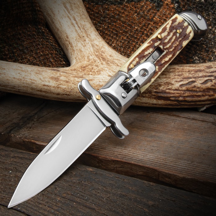 The Staghorn Automatic Stiletto Knife full deployed