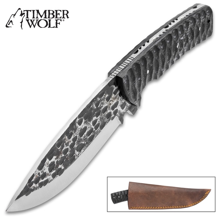 The Timber Wolf Blacksmith Knife both in and out of its sheath