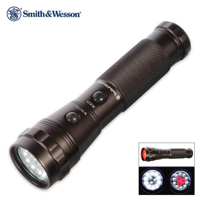 Smith & Wesson Galaxy 13-LED Flashlight & Holster