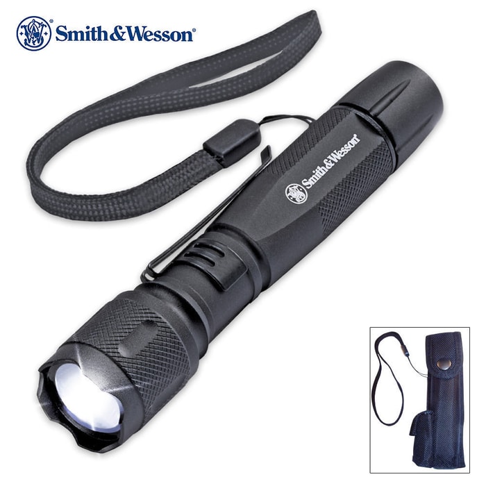 Smith and Wesson Galaxy Elite Tactical Flashlight