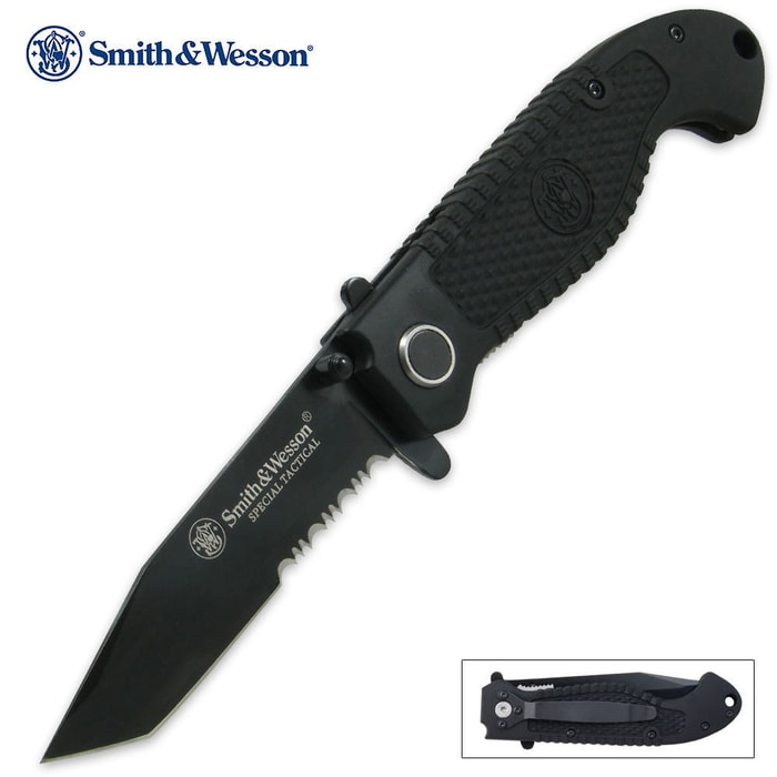 Smith & Wesson Special Tactical Black Tanto Serrated Pocket Knife