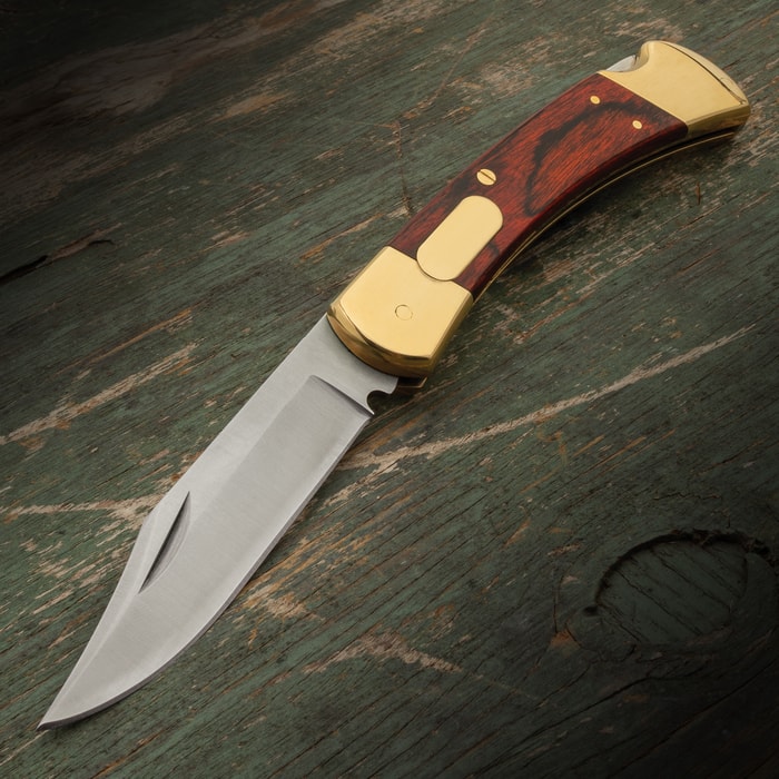 Full image of the Executive Office Automatic Brown Pocket Knife.