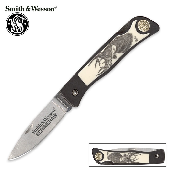 Smith & Wesson Deer Scrimshaw Folding Knife