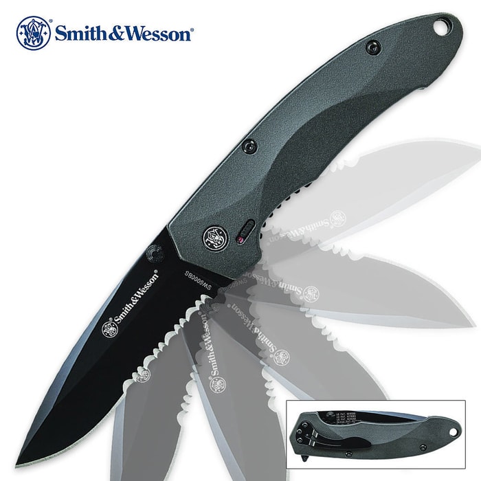 Smith & Wesson MAGIC Assisted Opening Pocket Knife Serrated