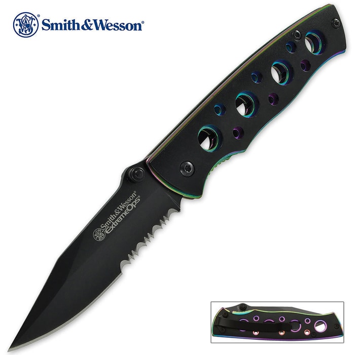Smith & Wesson Extreme Ops Tactical Part Serrated Pocket Knife