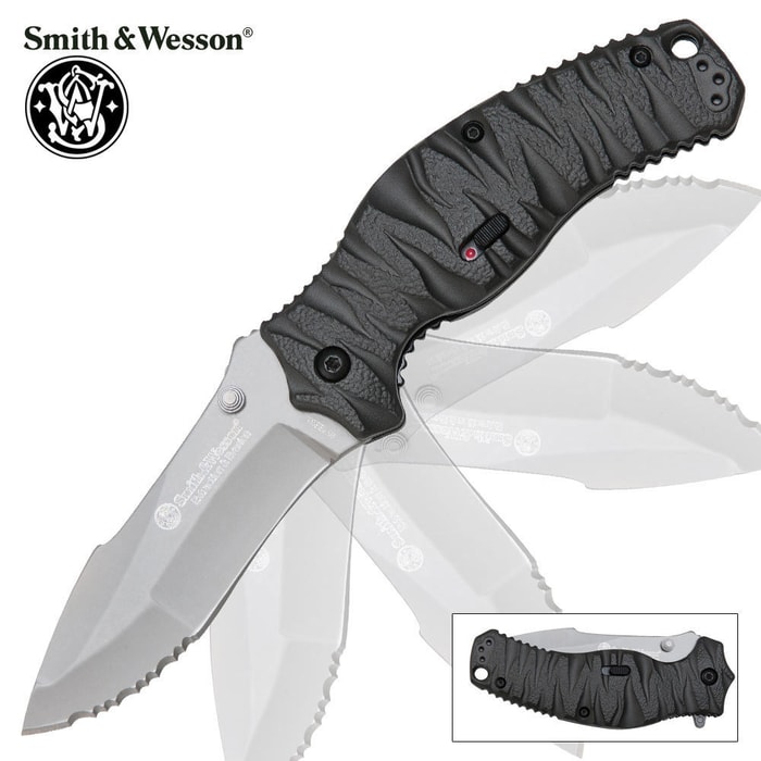 Smith & Wesson Extraction And Evasion Serrated Drop Point Folding Knife
