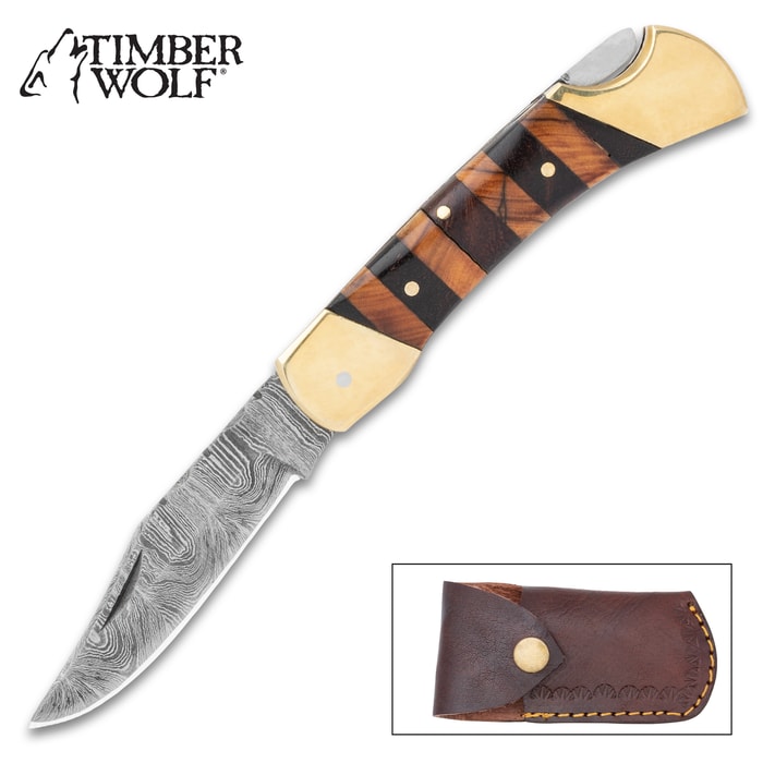 The Timber Wolf Copperhead Pocket Knife come with a leather belt sheath