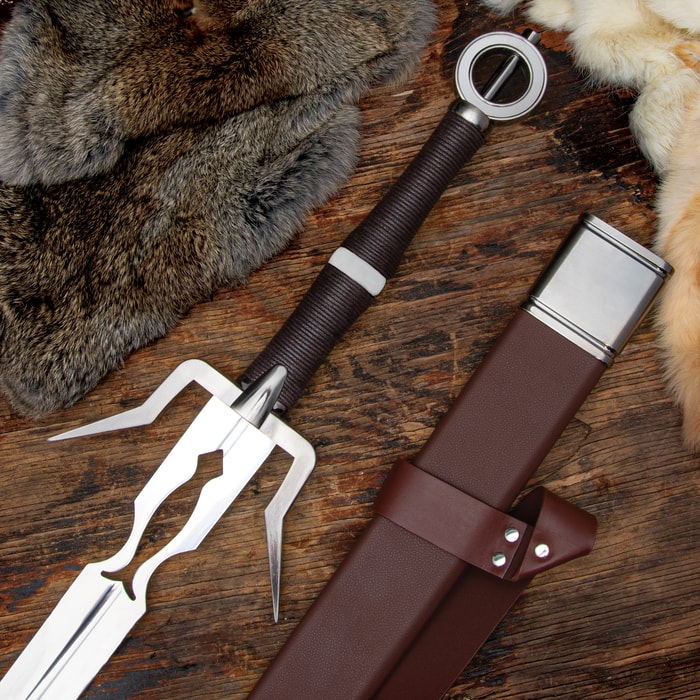 The Hunter Witching Sword and sheath