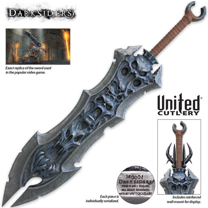 The Darksiders Chaoseater Sword & Wall Plaque