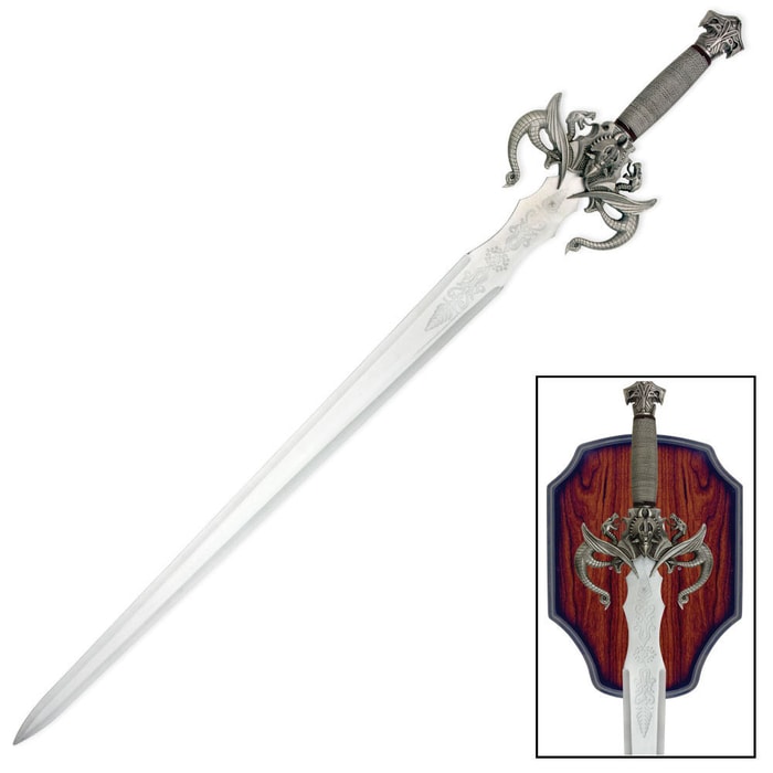 Dragon Horn Fantasy Sword